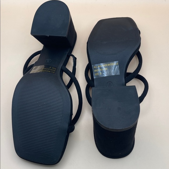 Fashion Nova Black Strappy Block Heel Sandals Women’s Size 8 Square Toe - Picture 8 of 8